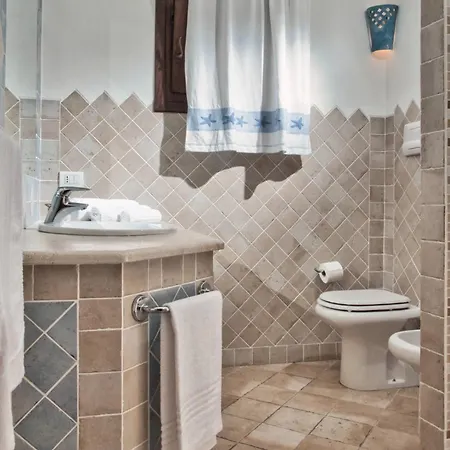 Semesterbostad Big Pevero Sea View House 8 Three Bedrooms *